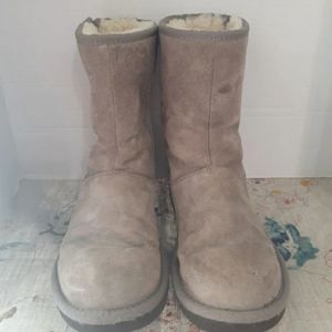 Ugg Marjorie boots size 7